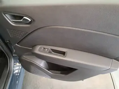 Photo 22 Renault Captur  E-Tech 145 - 21
