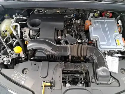 Photo 13 Renault Captur  E-Tech 145 - 21