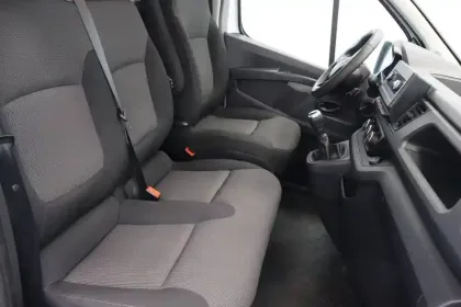 Photo 18 Renault Trafic  FG BLUE DCI 130 L1H1 3T GSR2