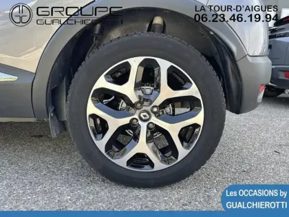 Photo 11 Renault Captur  0.9 TCe 90ch energy Intens Euro6c