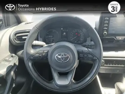 Photo 8 Toyota Yaris  116h Dynamic 5p MC24