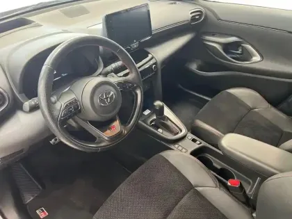 Photo 13 Toyota Yaris  Cross 116h GR Sport MY22