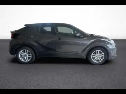 Photo 6 Toyota C-HR  1.8 Hybride 122ch Dynamic Ultimate E-CVT