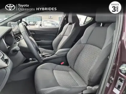 Photo 10 Toyota C-HR  2.0 Hybride 184ch Design Ultimate E-CVT