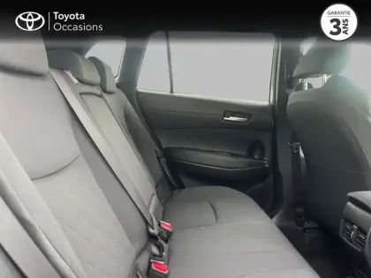Photo 6 Toyota Corolla  CROSS 1.8 140ch STYLE COMFORT