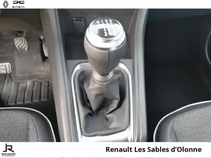 Photo 5 Renault Captur  1.3 TCe mild hybrid 140ch Techno