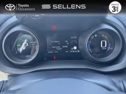 Photo 13 Toyota Yaris  Cross 116h Dynamic MY22