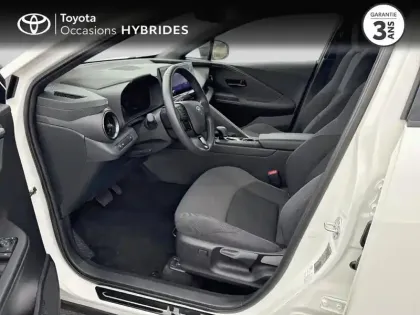 Photo 10 Toyota C-HR  1.8 Hybride 140ch Design MY25