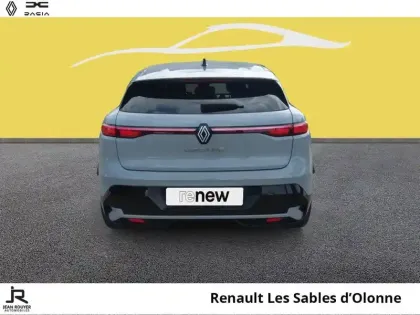 Photo 10 Renault Megane  E-Tech Electric EV60 220ch Techno super charge