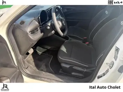 Photo 8 Fiat 600  1.2 Hybrid 100ch DCT6