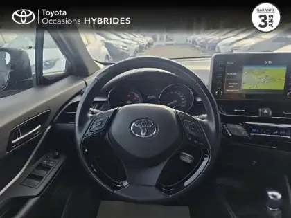 Photo 8 Toyota C-HR  122h Dynamic Business 2WD E-CVT + Programme Beyond Zero Academy MY22