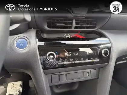 Photo 12 Toyota Yaris  Cross 116h Dynamic MY22