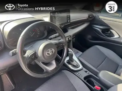 Photo 8 Toyota Yaris  116h Dynamic 5p MY22