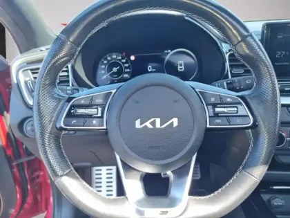 Photo 25 Kia Ceed Pro 1.5 T-GDI 160ch GT Line Premium