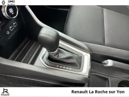 Photo 5 Renault Clio  1.6 E-Tech 145ch full hybrid Evolution - 25