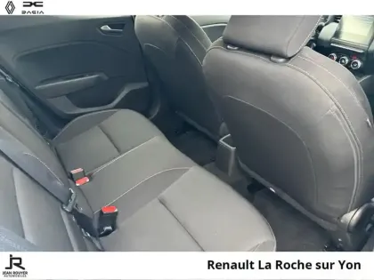 Photo 13 Renault Clio  1.6 E-Tech 145ch full hybrid Evolution - 25