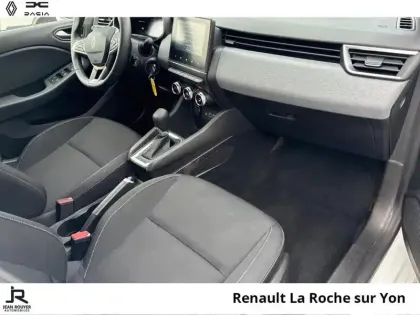 Photo 14 Renault Clio  1.6 E-Tech 145ch full hybrid Evolution - 25
