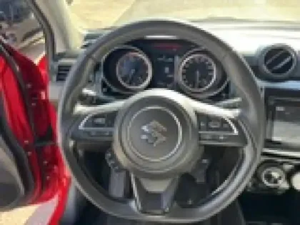 Photo 11 Suzuki Swift  1.2 Dualjet Hybrid 83ch Pack