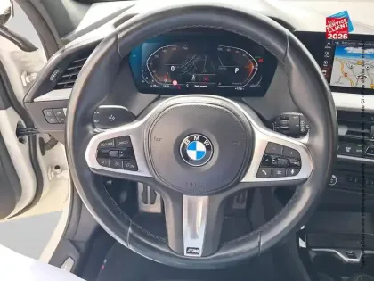 Photo 11 BMW Serie 1 Série 1 118iA 136ch M Sport DKG7