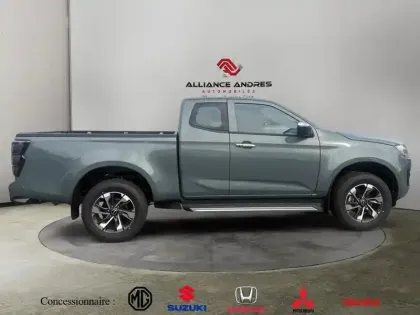 Photo 5 Isuzu D-Max  2.2 Ddi 164ch Prestige Space A/T