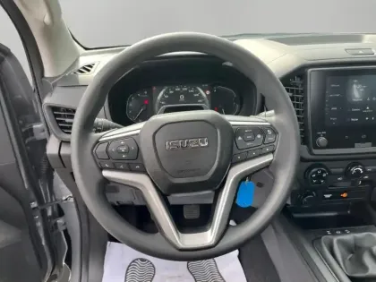Photo 11 Isuzu D-Max  2.2 Ddi 164ch B-Strong Single M/T