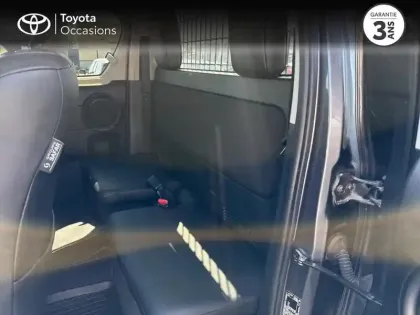 Photo 12 Toyota Hilux  2.4 D-4D 150ch X-Tra Cabine Légende 4WD RC23