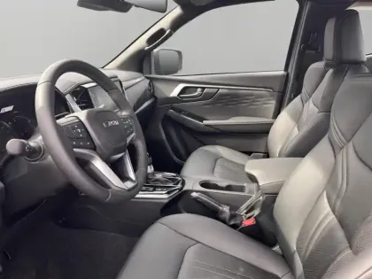 Photo 8 Isuzu D-Max  2.2 Ddi 164ch Prestige Space A/T
