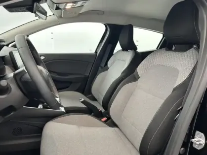 Photo 8 Renault Clio E-Tech full hybrid 145 ch GSR2 Evolution 5p