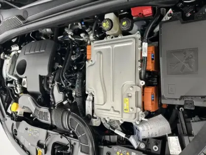 Photo 25 Renault Clio E-Tech full hybrid 145 ch GSR2 Evolution 5p