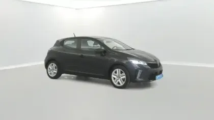 Photo 6 Renault Clio E-Tech full hybrid 145 ch GSR2 Evolution 5p