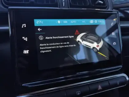 Photo 12 Citroën C3 III PureTech 110 S&S BVM6 Feel Pack