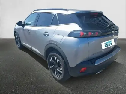 Photo 6 Peugeot 2008  PureTech 130 S&S EAT8