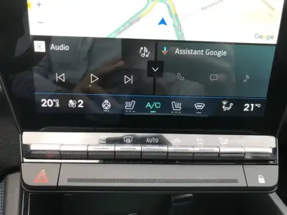Photo 13 Renault Austral  E-Tech full hybrid 200 GSR2