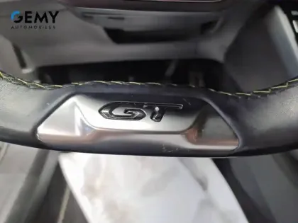 Photo 44 Peugeot 2008  PureTech 130 S&S EAT8