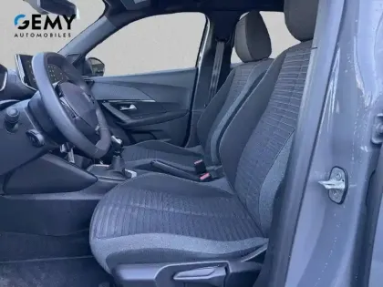 Photo 8 Peugeot 2008  PureTech 100 S&S BVM6