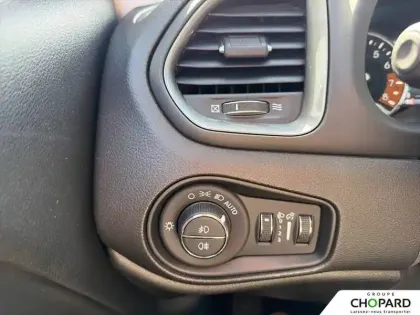 Photo 19 Jeep Renegade  1.5 Turbo T4 130 ch BVR7 e-Hybrid