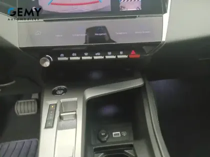 Photo 18 Peugeot 408  PHEV 225 e-EAT8