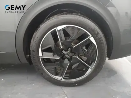 Photo 10 Peugeot 408  PHEV 225 e-EAT8