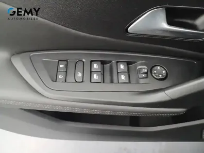 Photo 11 Peugeot 408  PHEV 225 e-EAT8