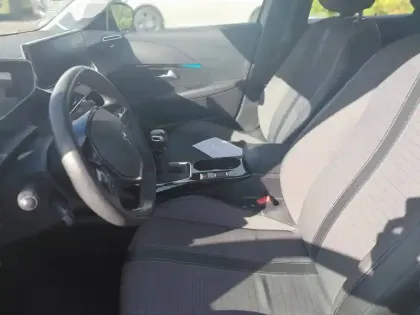 Photo 6 Peugeot 208  PureTech 100 S&S BVM6