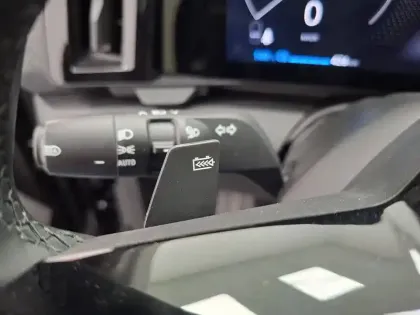 Photo 36 Renault Megane  E-Tech EV60 130ch super charge
