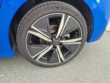 Photo 25 Peugeot 308  PureTech 130ch S&S EAT8
