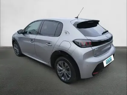 Photo 6 Peugeot 208  Electrique 50 kWh 136ch