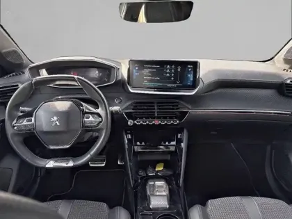 Photo 7 Peugeot 208  Electrique 50 kWh 136ch