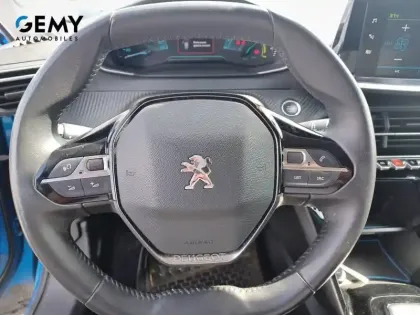 Photo 17 Peugeot 2008  Electrique 136 ch