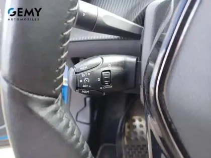 Photo 13 Peugeot 2008  Electrique 136 ch