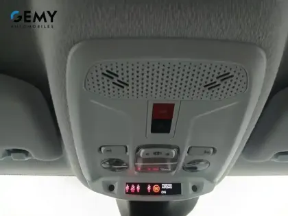 Photo 16 Peugeot 208  Hybrid 100 e-DCS6