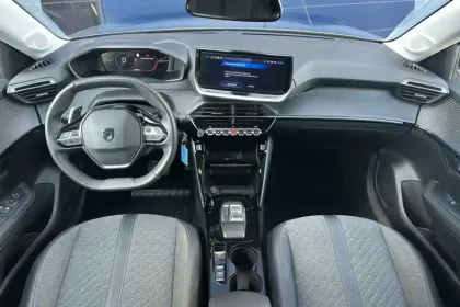 Photo 15 Peugeot 208  Hybrid 110 ch e-DCS6