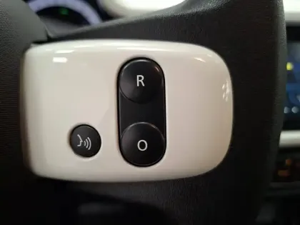Photo 33 Renault Twingo  III E-Tech