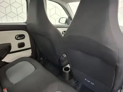Photo 23 Renault Twingo  III E-Tech
